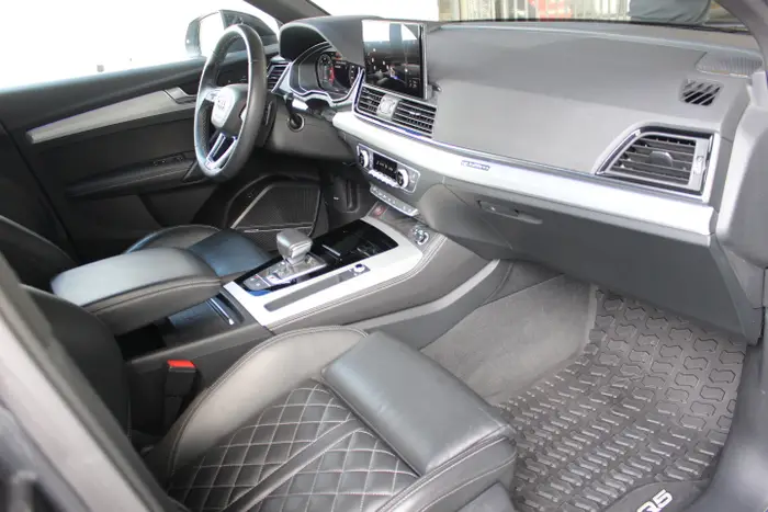 Audi SQ5 foto 6