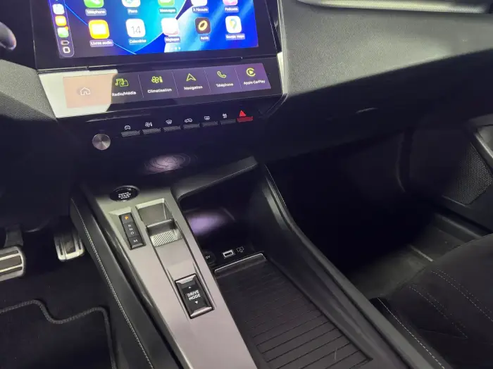 Peugeot 308 photo 18