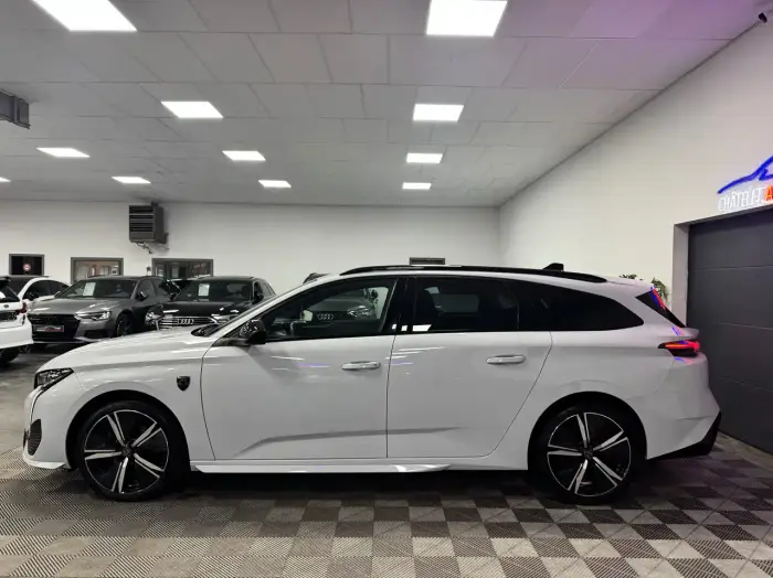 Peugeot 308 photo 5