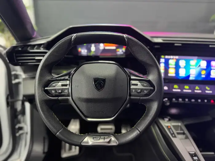 Peugeot 308 photo 15