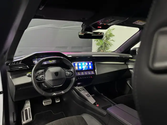 Peugeot 308 photo 14