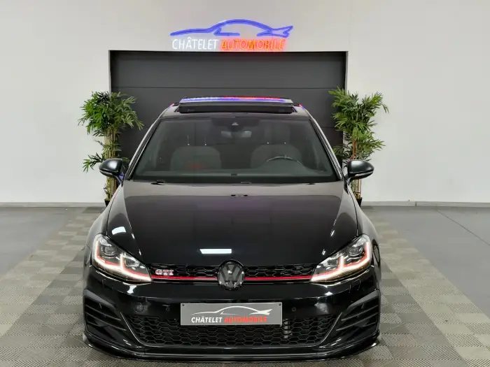 Volkswagen Golf GTI foto 3