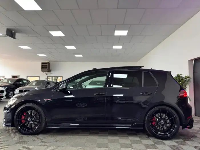 Volkswagen Golf GTI foto 6
