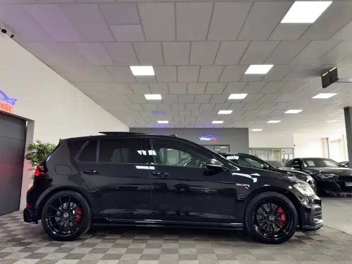 Volkswagen Golf GTI foto 7