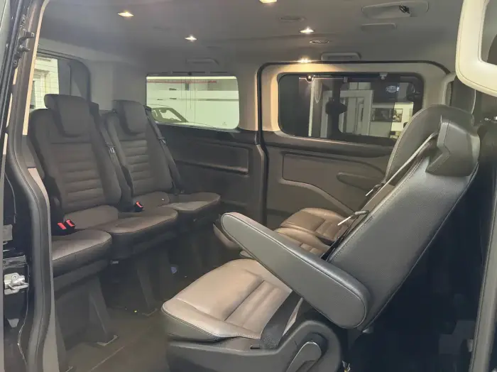 Ford Tourneo Custom, photo 7