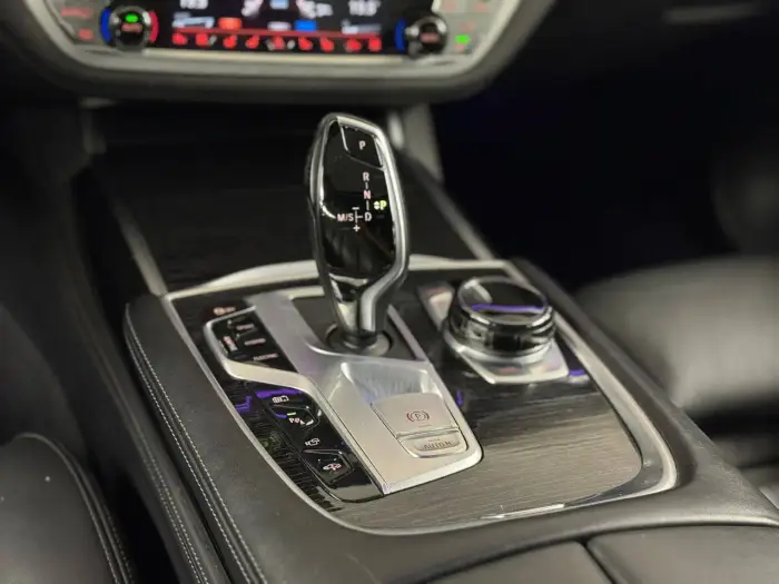 BMW 745, photo 22