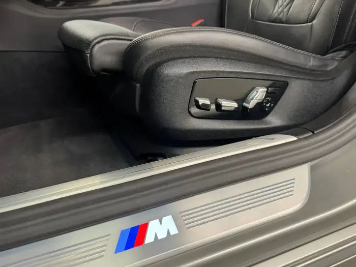 BMW 745, photo 27