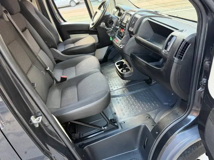 Citroen Jumper photo 16