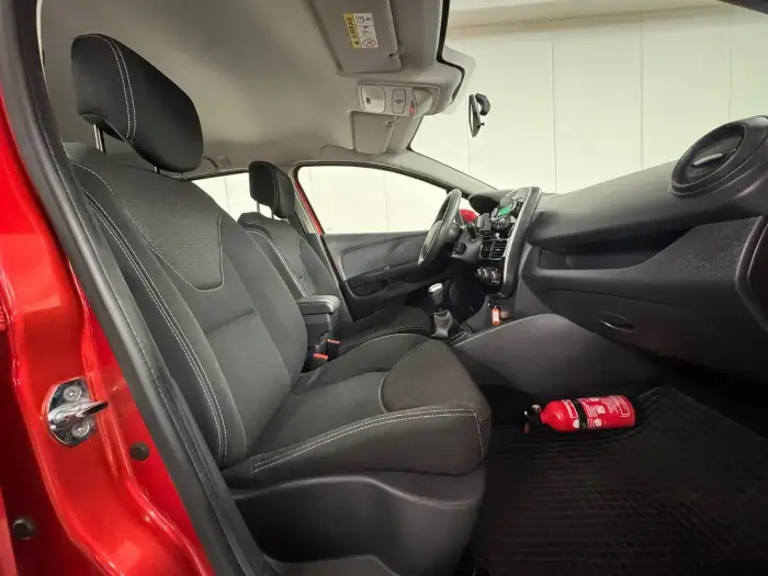 Renault Clio, photo 20