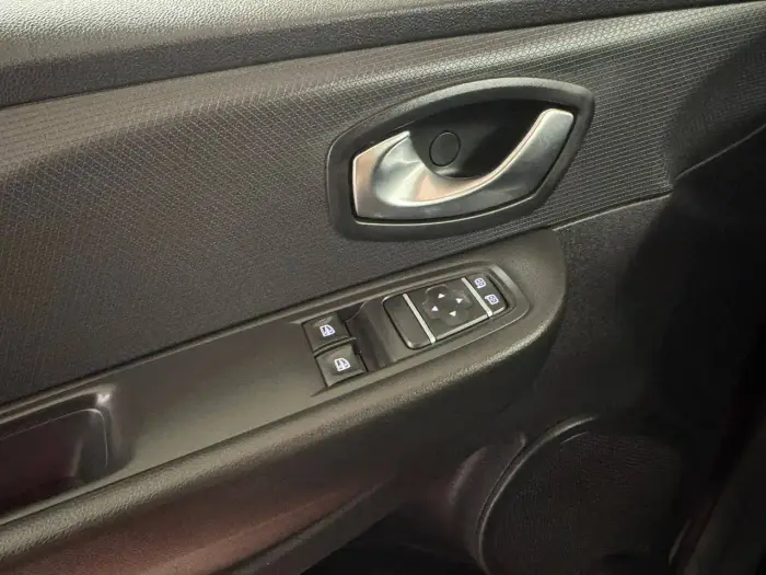 Renault Clio, photo 18