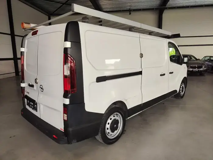 Opel Vivaro, photo 4