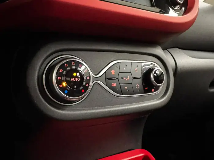 Renault Twingo photo 17