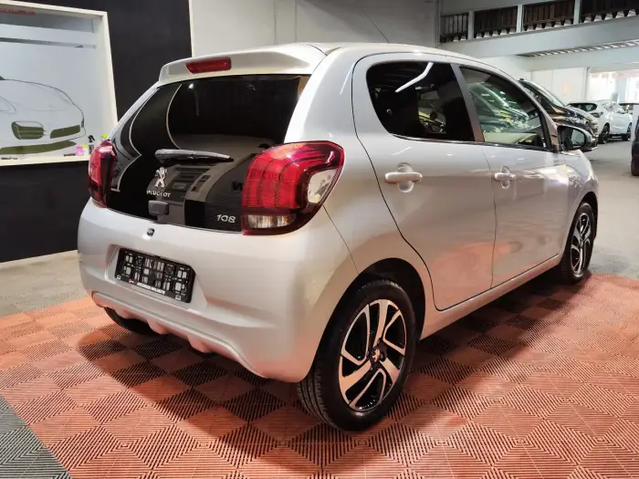 Peugeot 108, photo 4