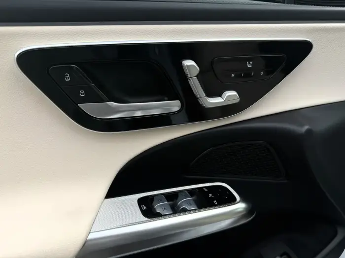 Mercedes-Benz E 200, photo 20