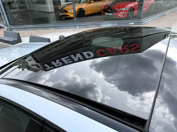 Mercedes-Benz E 200, photo 10