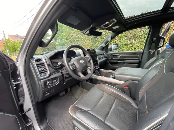 Dodge RAM foto 13