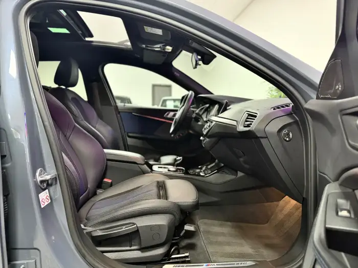 BMW 118 photo 19
