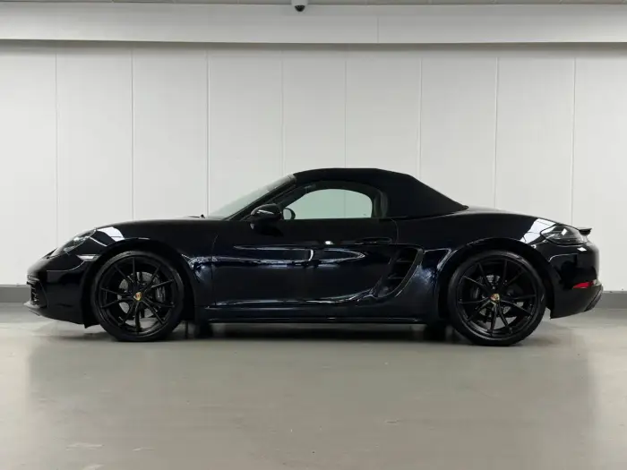 Porsche 718, photo 2