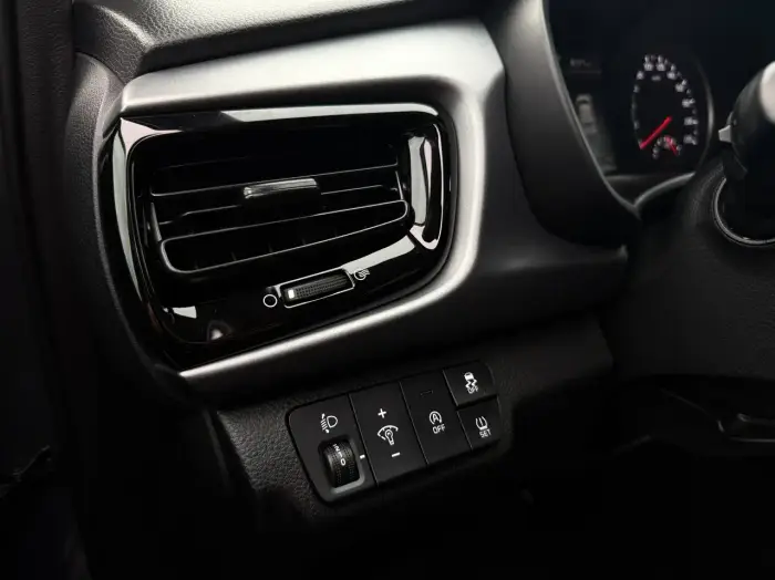 Kia Rio, photo 23