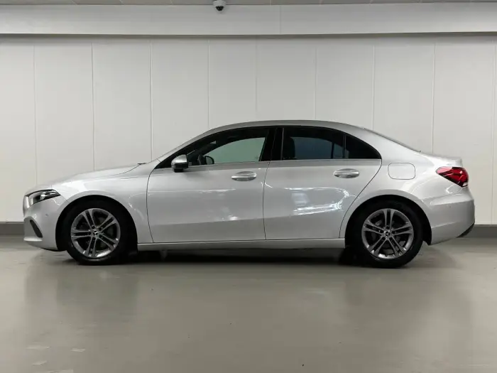 Mercedes-Benz A 180, photo 2