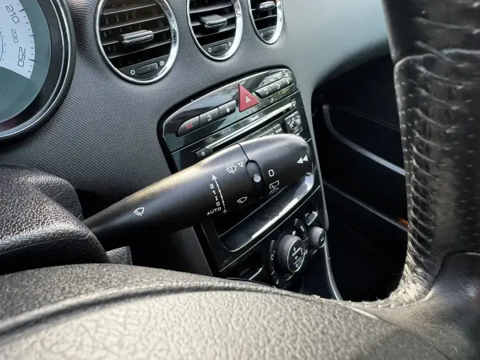 Peugeot 308, photo 12