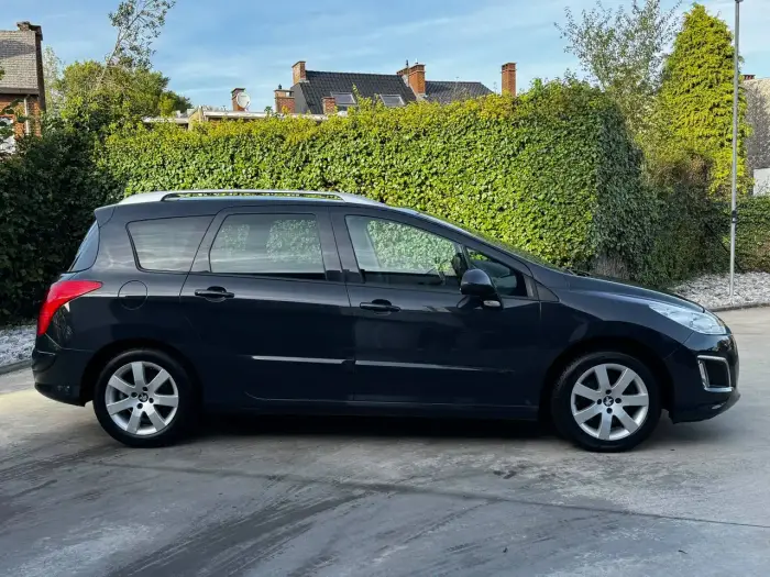Peugeot 308, photo 4