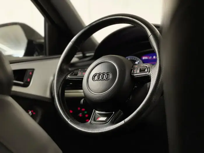 Audi A6, photo 13