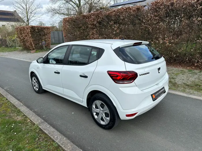 Dacia Sandero, photo 8