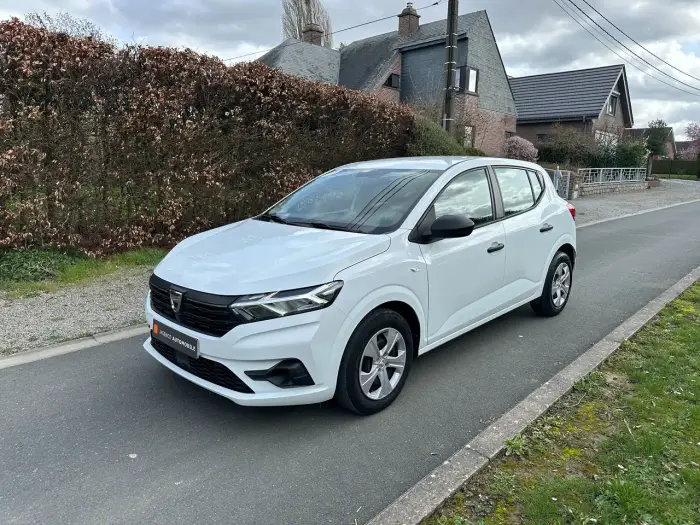 Dacia Sandero, photo 2
