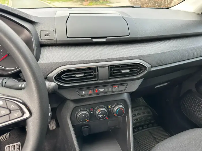 Dacia Sandero, photo 17