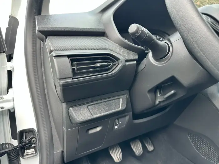 Dacia Sandero, photo 16