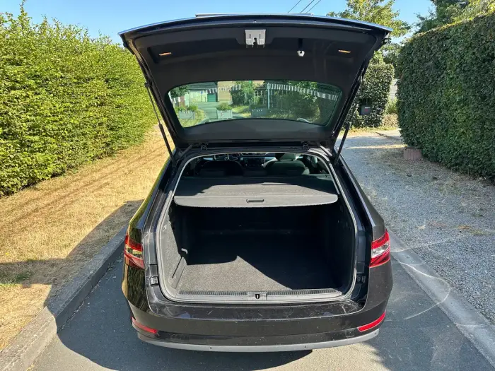Skoda Superb, photo 16