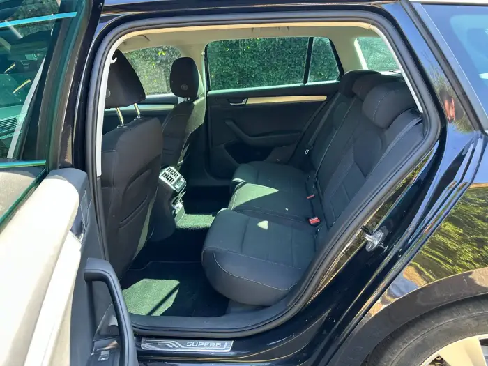 Skoda Superb, photo 15