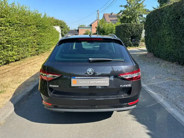 Skoda Superb, photo 6