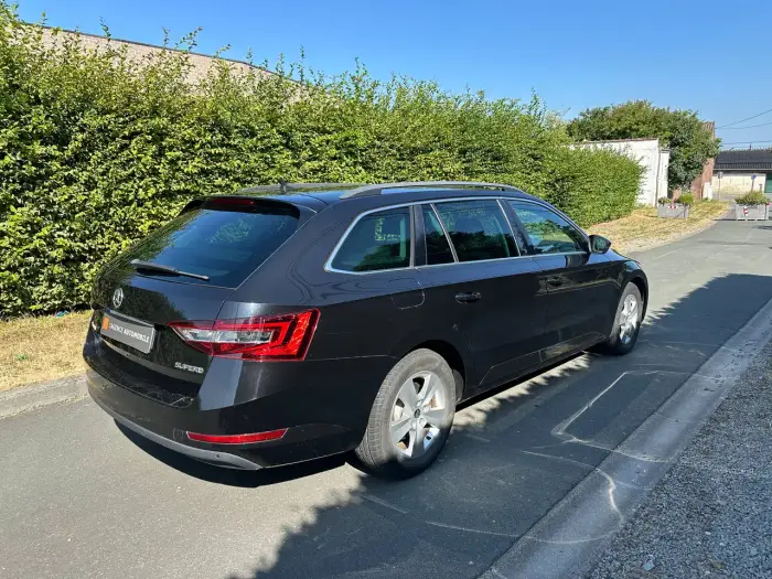 Skoda Superb, photo 5