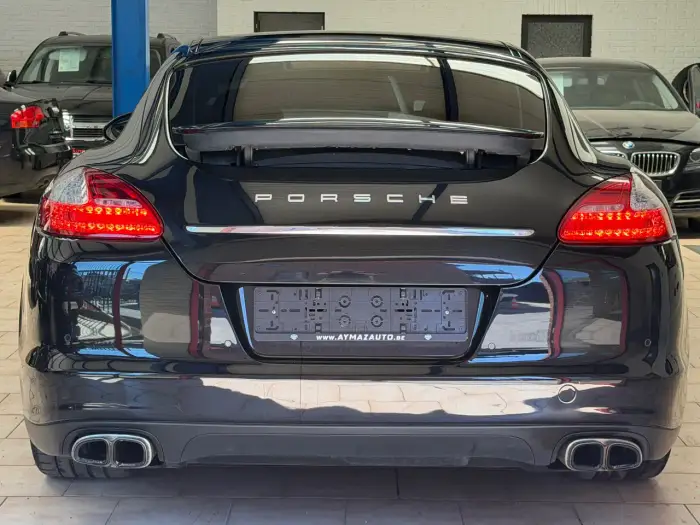 Porsche Panamera foto 13