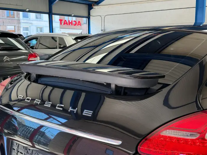 Porsche Panamera foto 14