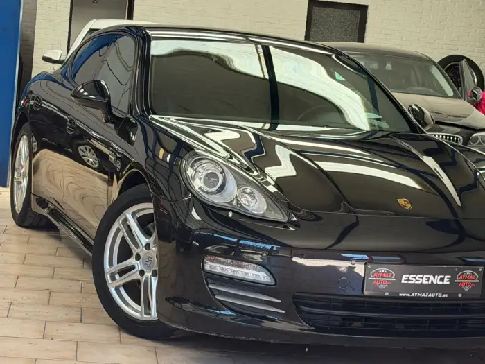 Porsche Panamera foto 2