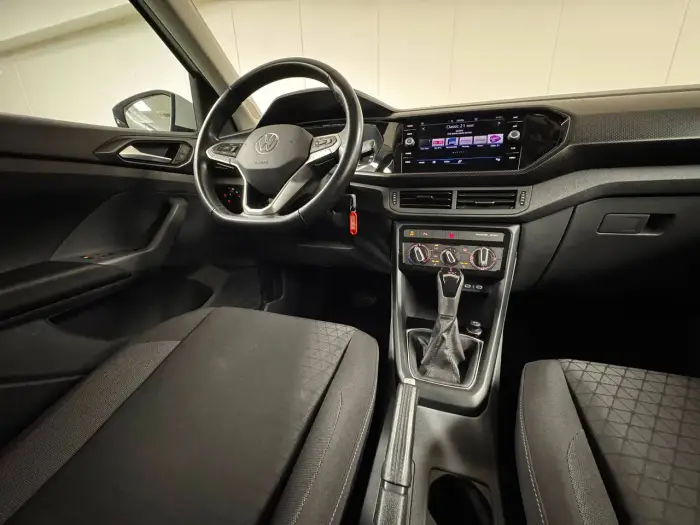 Volkswagen T-Cross, photo 9