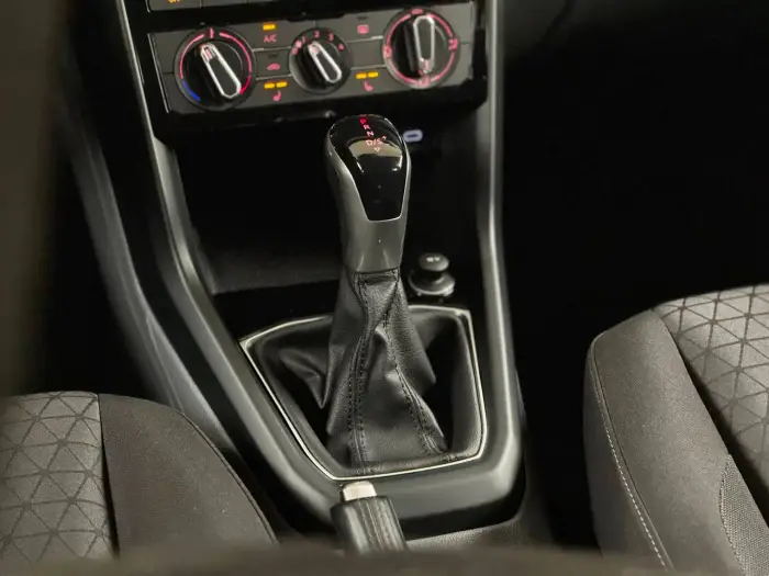 Volkswagen T-Cross, photo 21