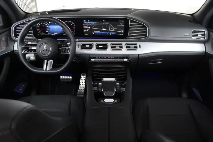 Mercedes-Benz GLC 300 foto 7