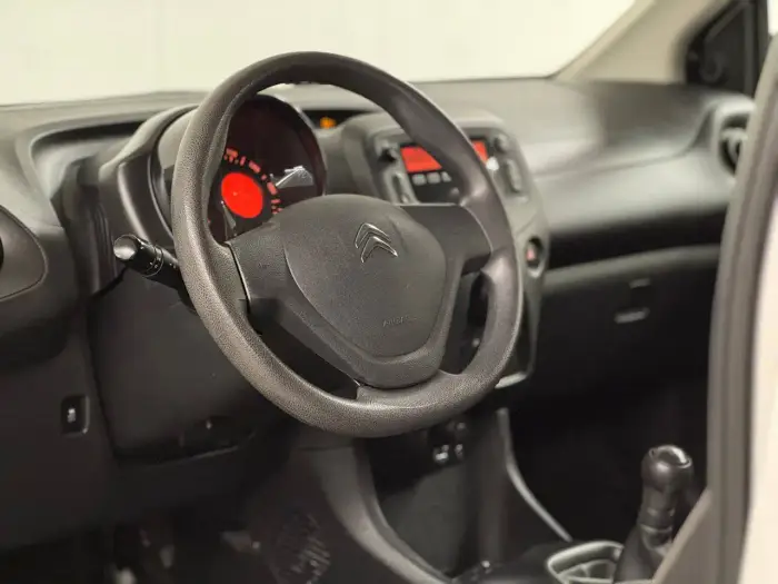 Citroen C1, photo 8