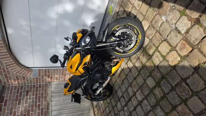 Triumph Street Triple RS, photo 1