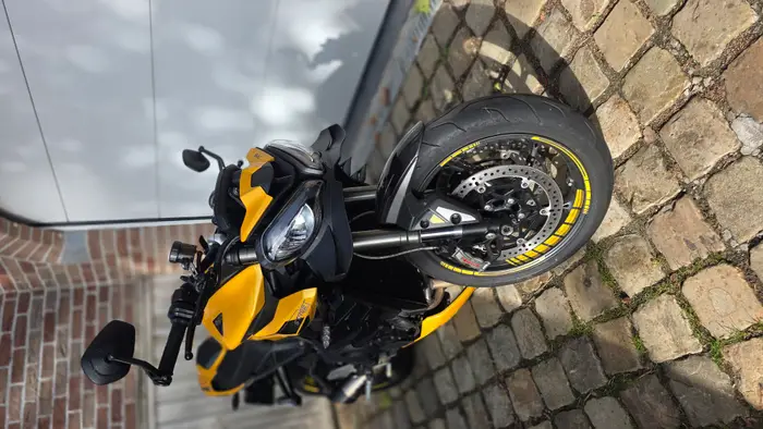 Triumph Street Triple RS, photo 2