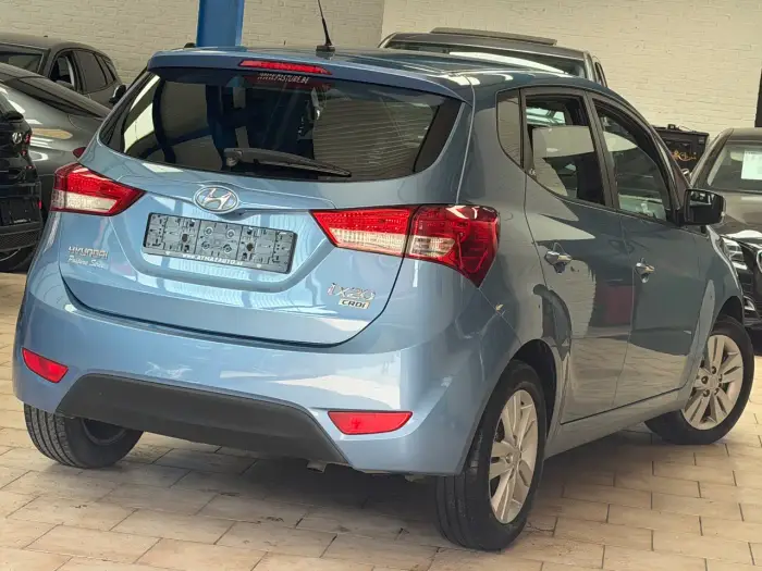 Hyundai iX20 photo 10
