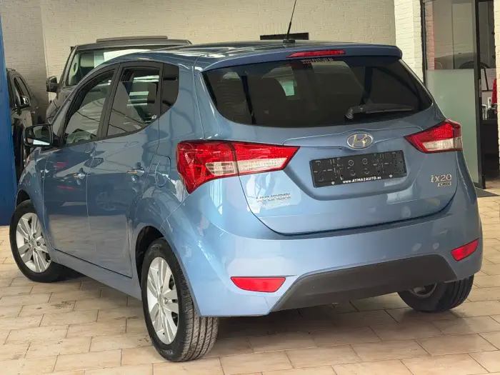 Hyundai iX20 photo 4