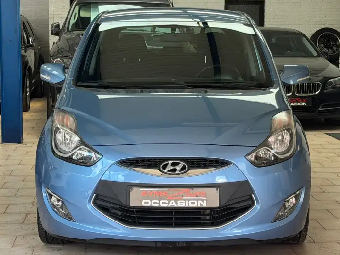 Hyundai iX20 photo 9