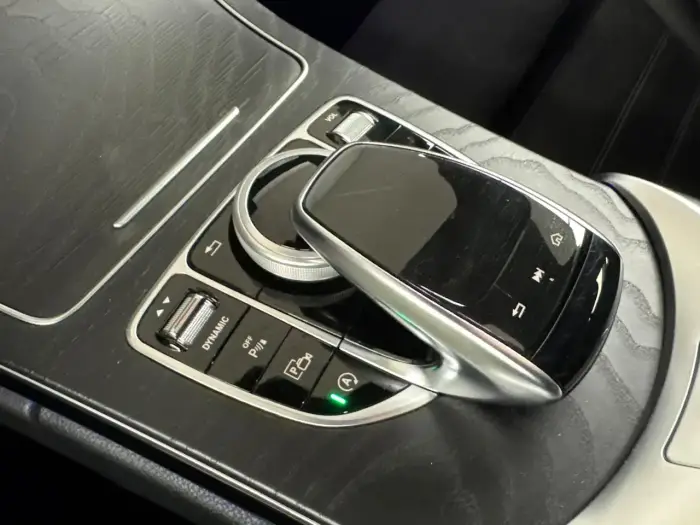 Mercedes-Benz C 200, photo 18