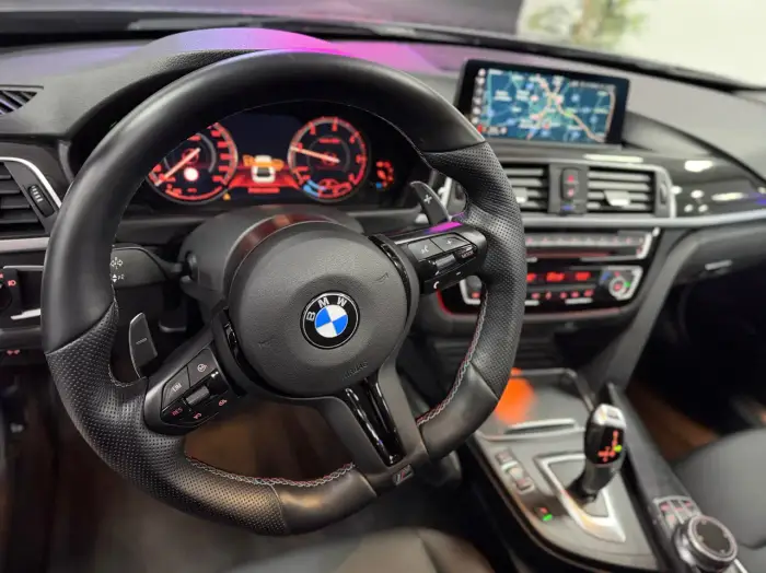 BMW 320 photo 18