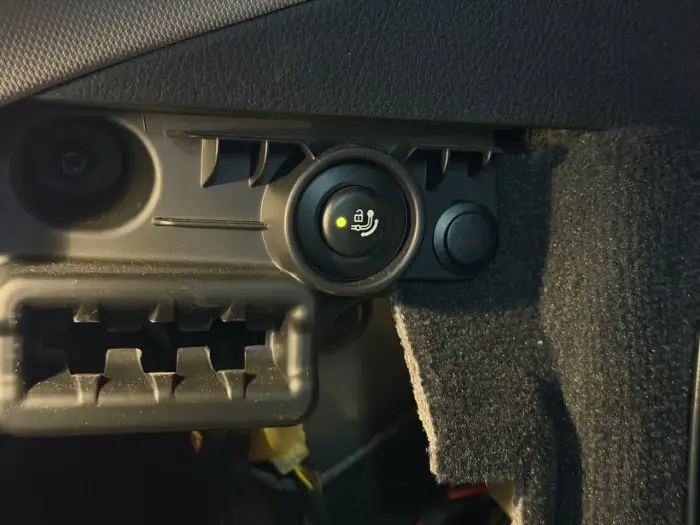 BMW 320 photo 10